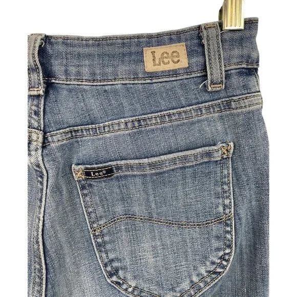 Lee Regular Fit Straight Leg Mid Rise Women's Size 6 Dark Blue Denim Jeans - Picture 6 of 9
